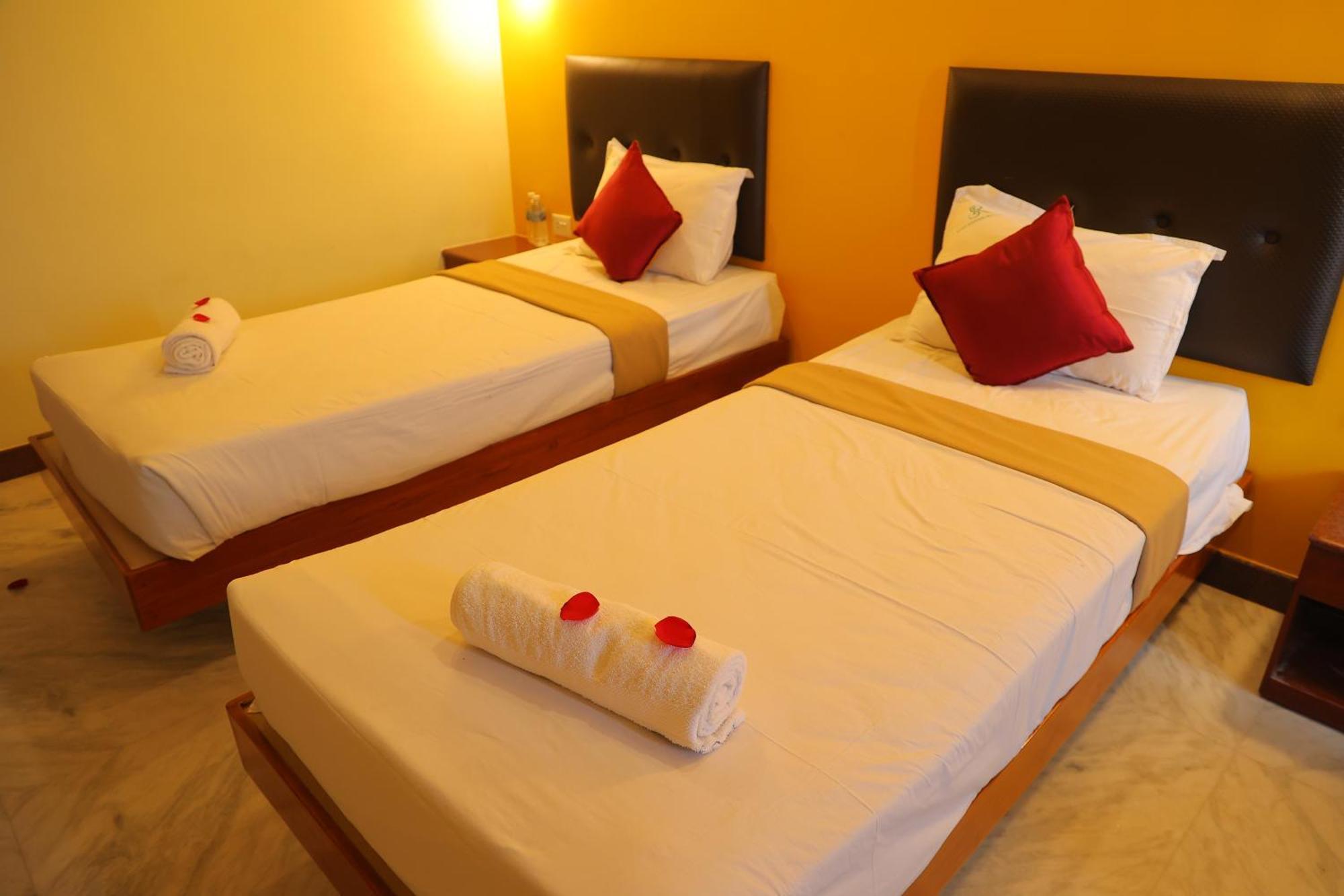 Pondy Southern Residency ปอนดิเชอรี ภายนอก รูปภาพ