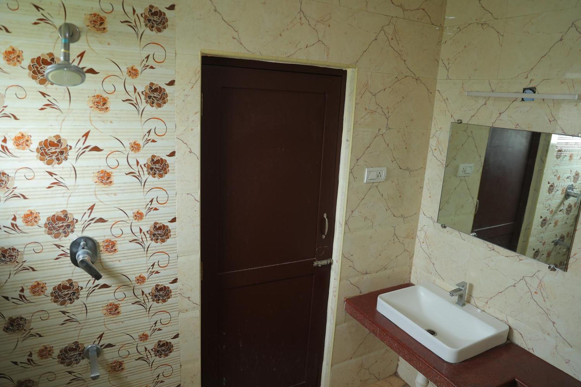 Pondy Southern Residency ปอนดิเชอรี ภายนอก รูปภาพ